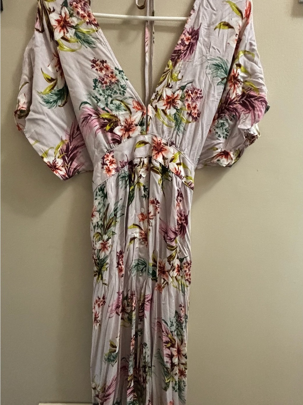 Love Stitch Lavender Floral Backless Maxi Dress